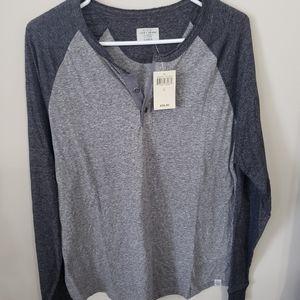 Lucky Brand Mens sweater